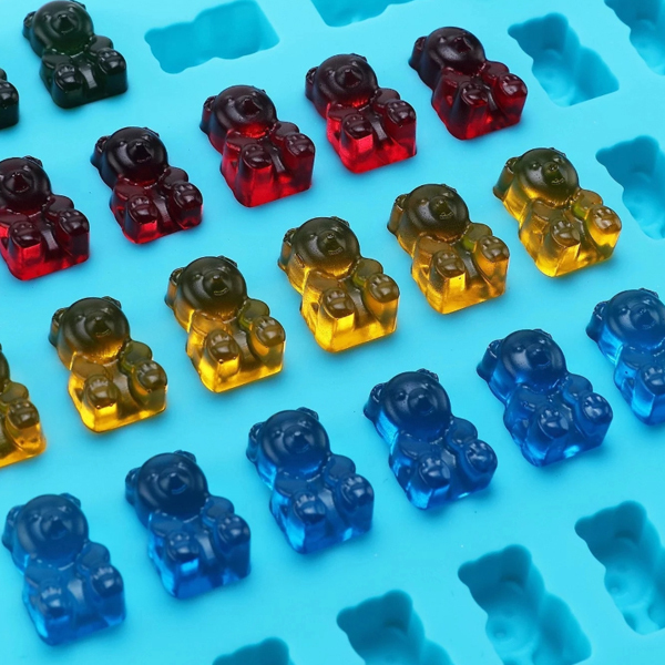 Mini Gummy Bear Mold and Dropper Set
